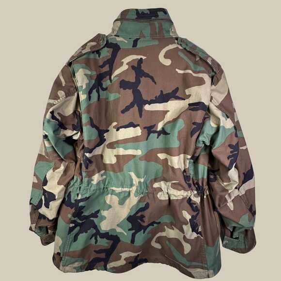 Vintage Military Coat, Cold Weather, Field Woodland Camouflage Pattern Sz L Reg - Picture 12 of 16